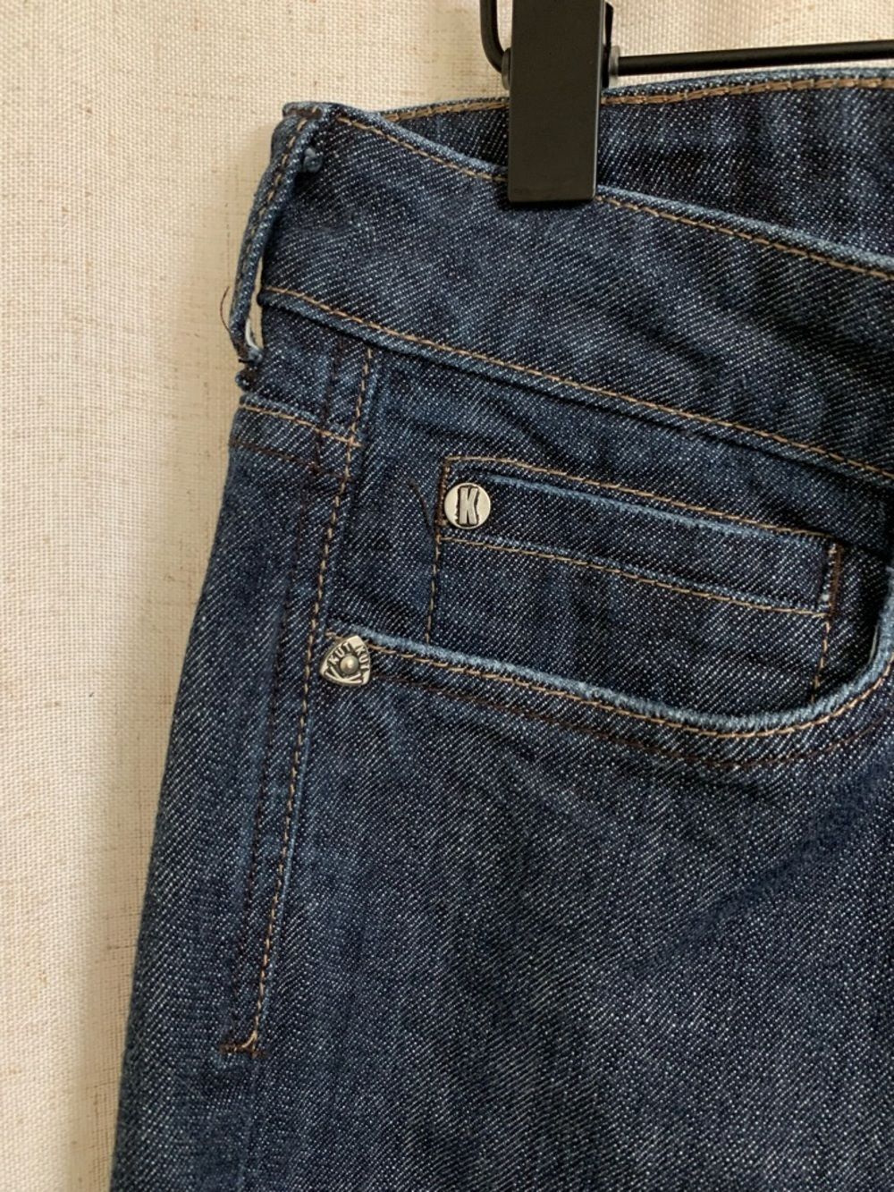Kut from the Kloth women’s Boot Cut Dark Blue Straight Jeans size 12 - Picture 3 of 9
